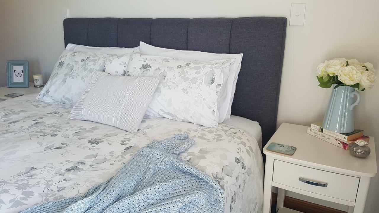Above The River Karapiro Bed & Breakfast Bagian luar foto