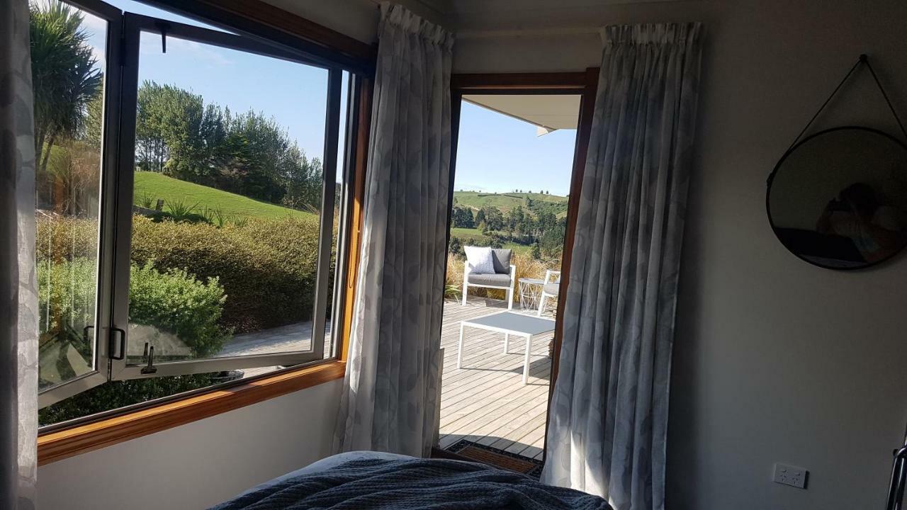Above The River Karapiro Bed & Breakfast Bagian luar foto